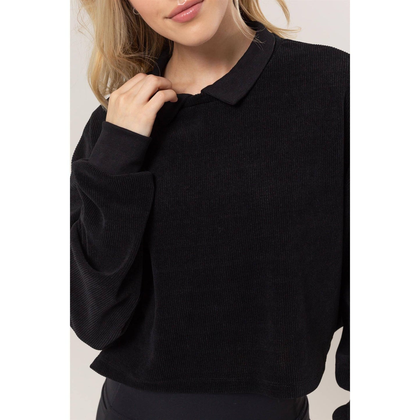 HF25C226-Collared Rib Knit Top
