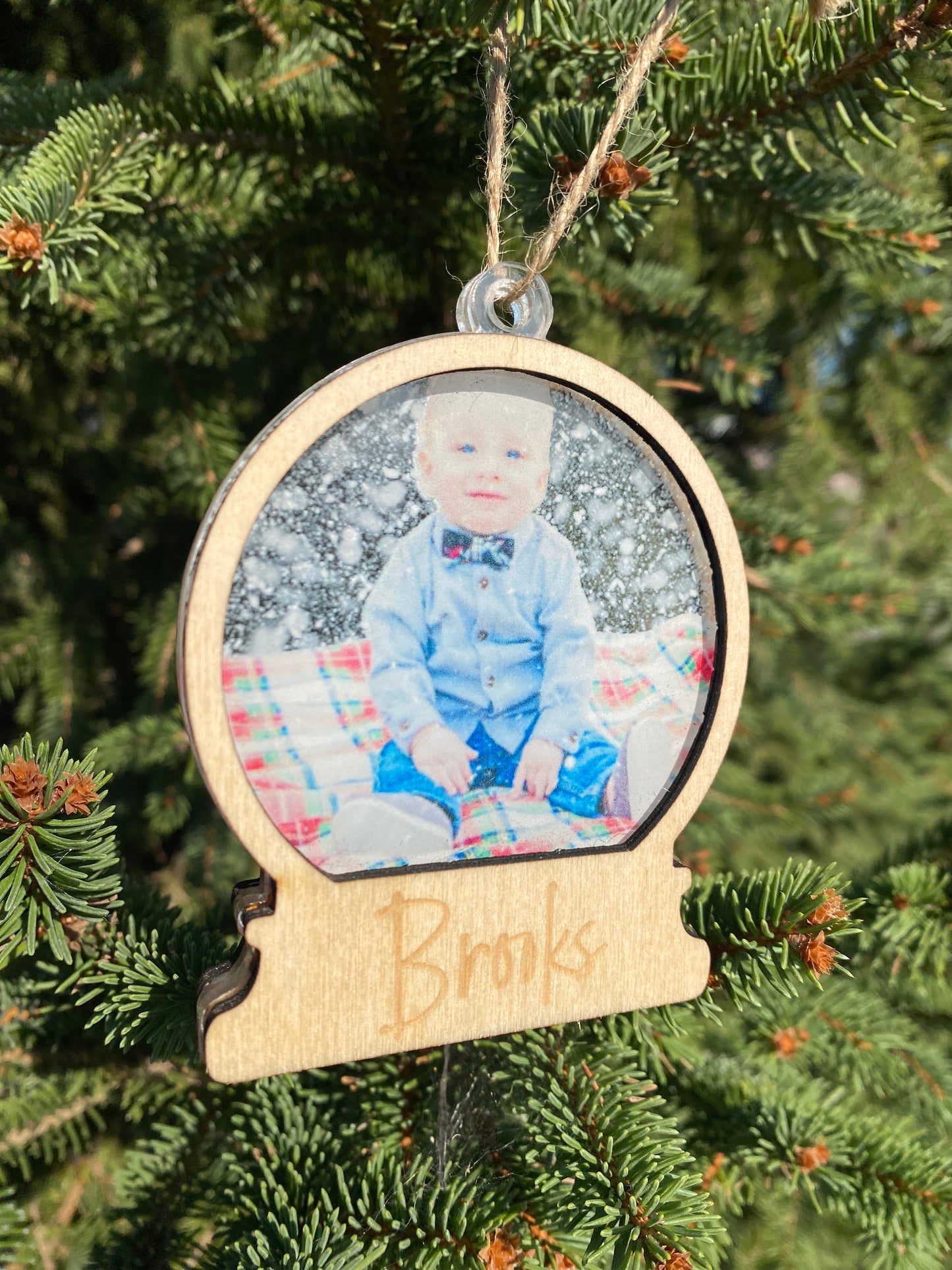 Snow Globe Ornament