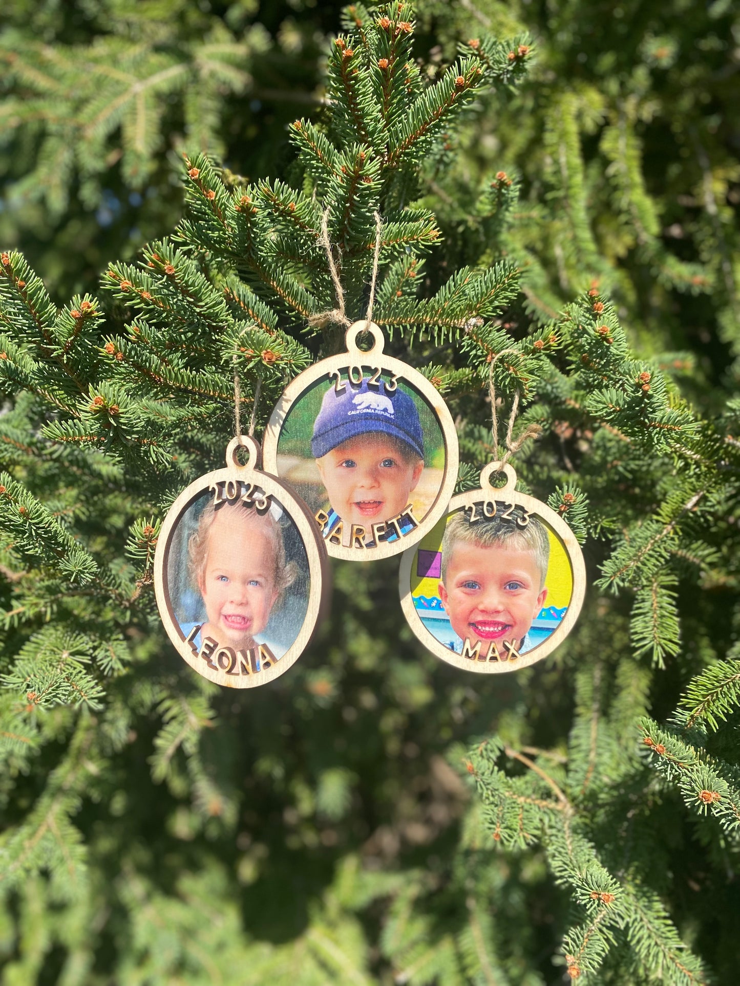 Wood Christmas Ornament - Kids Pic and Year