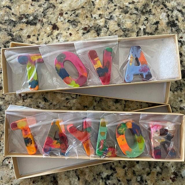 Personalized Crayon Names, Party Favors - Sold by Letter