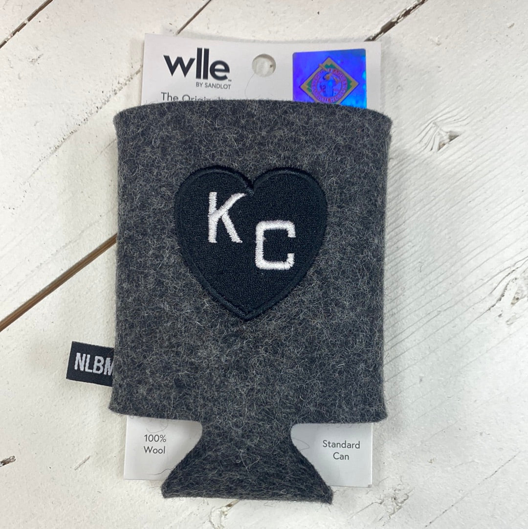 Wlle drink sweater black KC heart