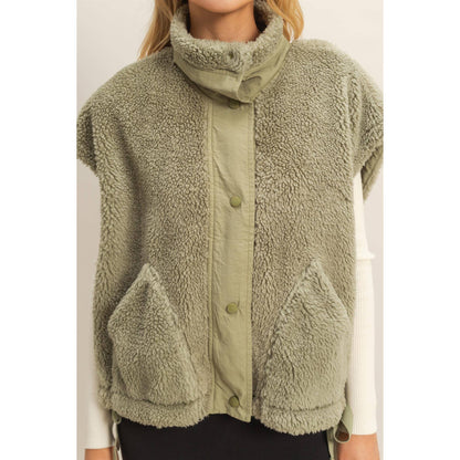 Cozy Mock Neck Sherpa Vest Jacket