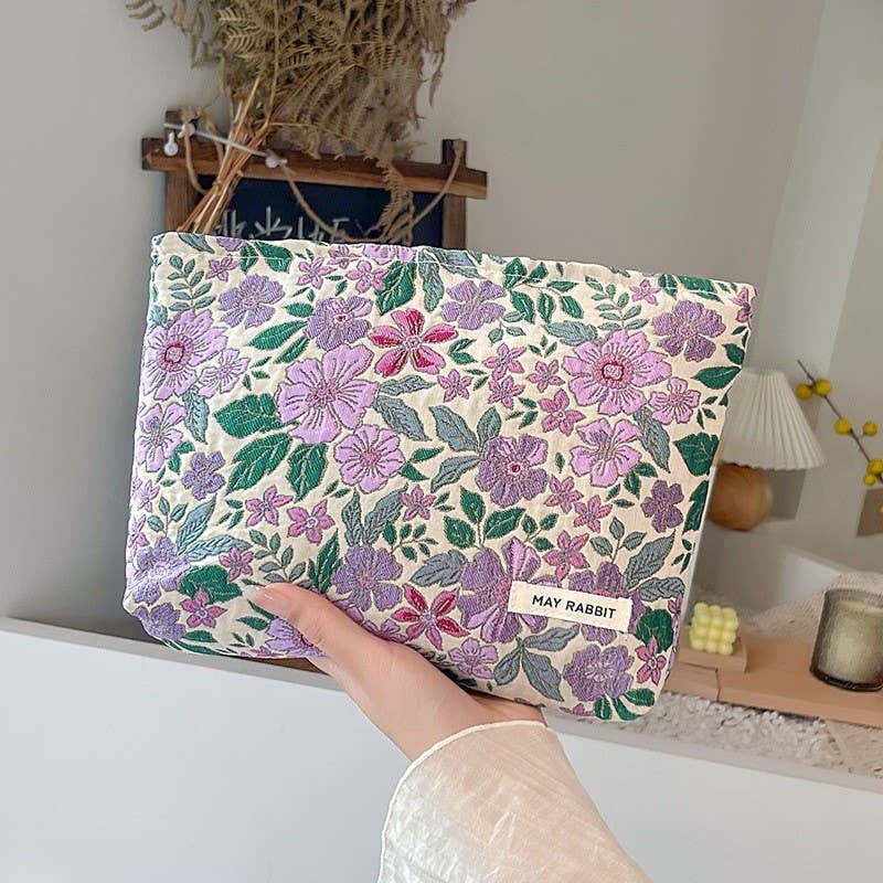 TRAVEL EMBROIDERY FLORAL COSMETIC MAKEUP POUCH | 40P570
