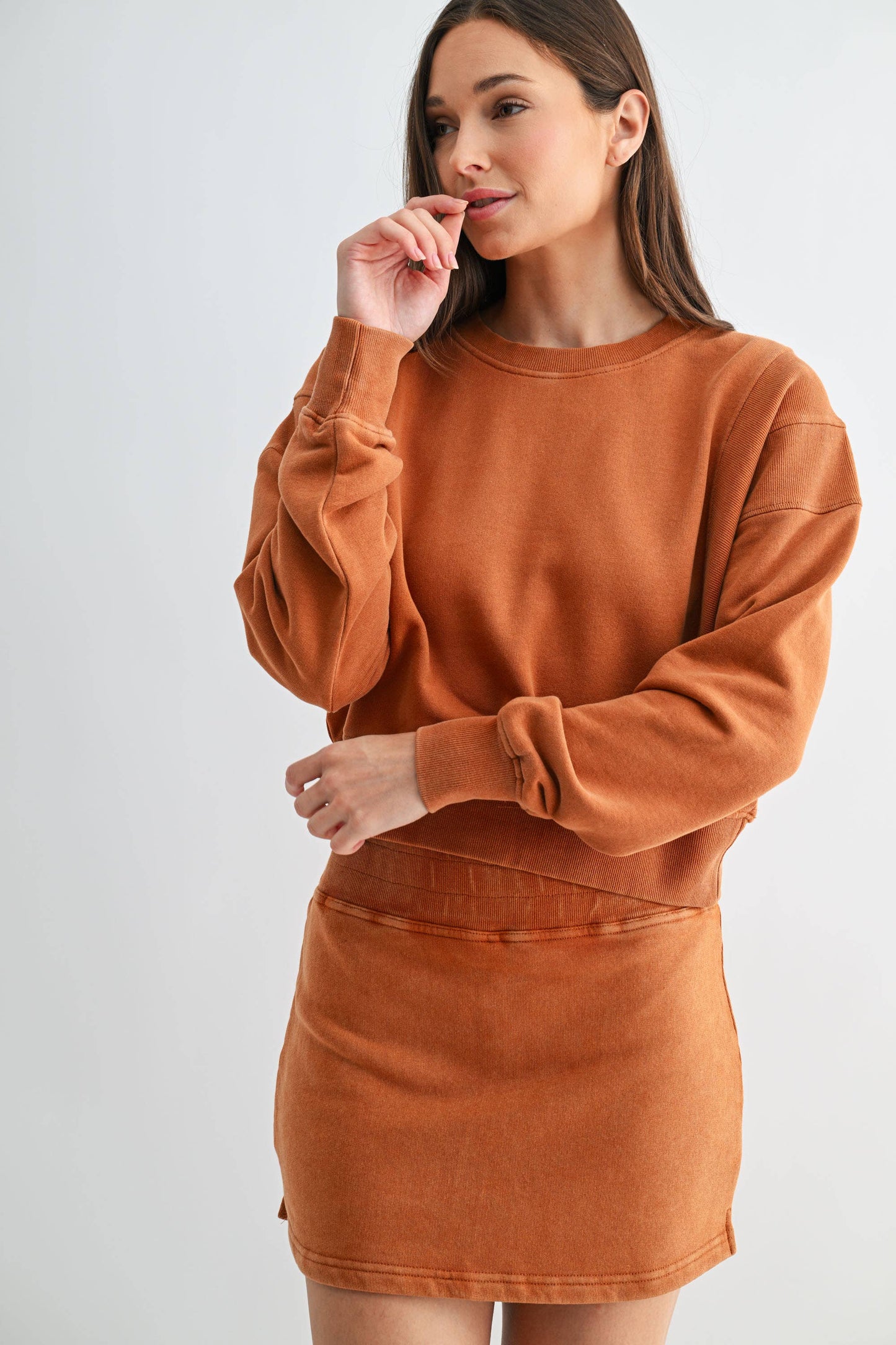 Mineral Wash Luxe Cropped Sweatshirt