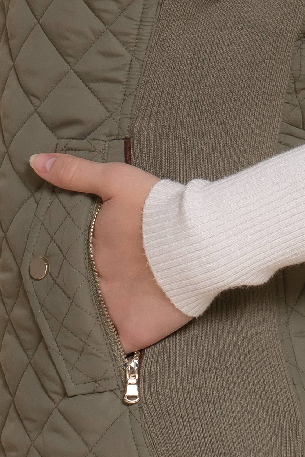 Suede Piping Detail Rib Quilted Padding Vest