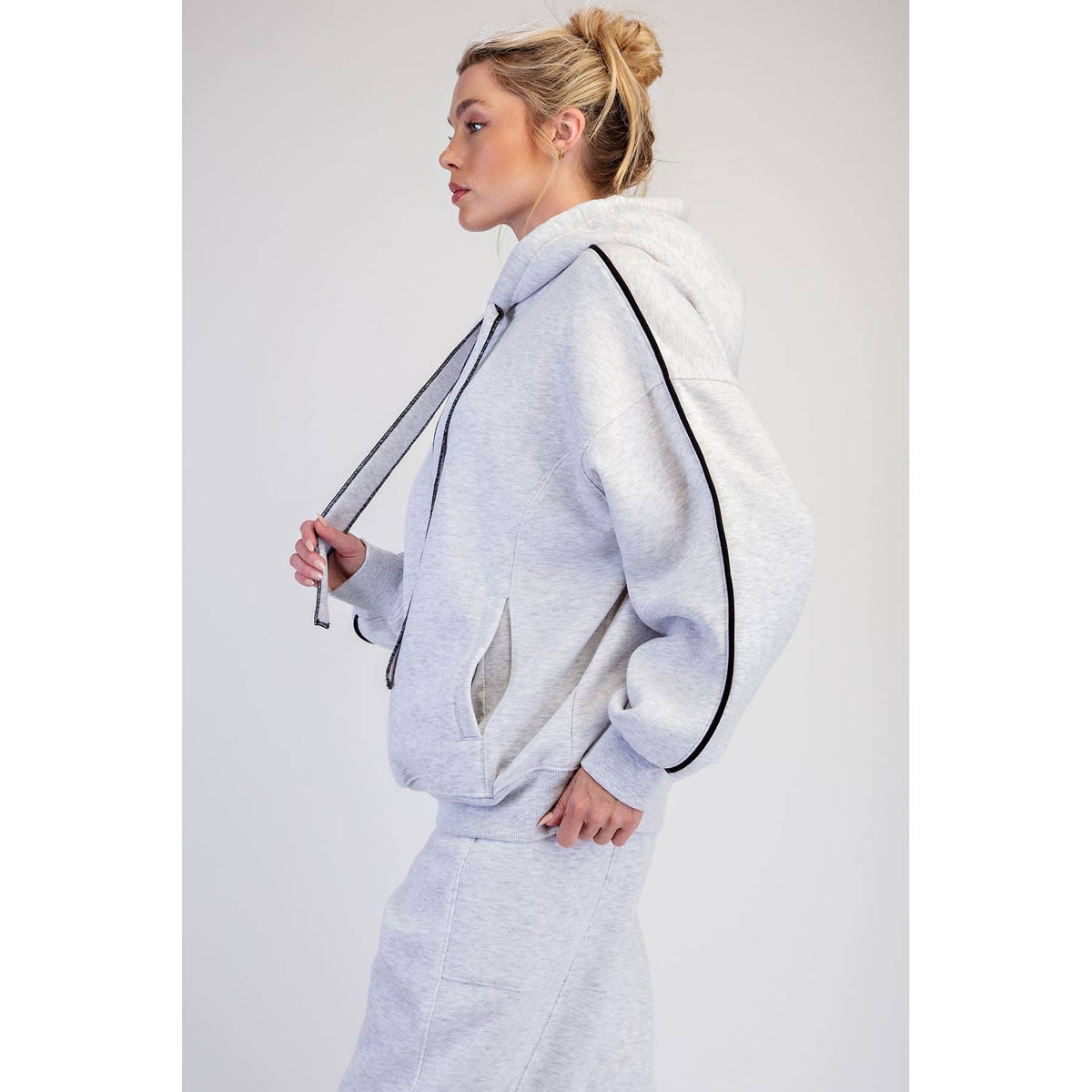 FLEECED TERRY OVERSIZED PIPING HOODIE
