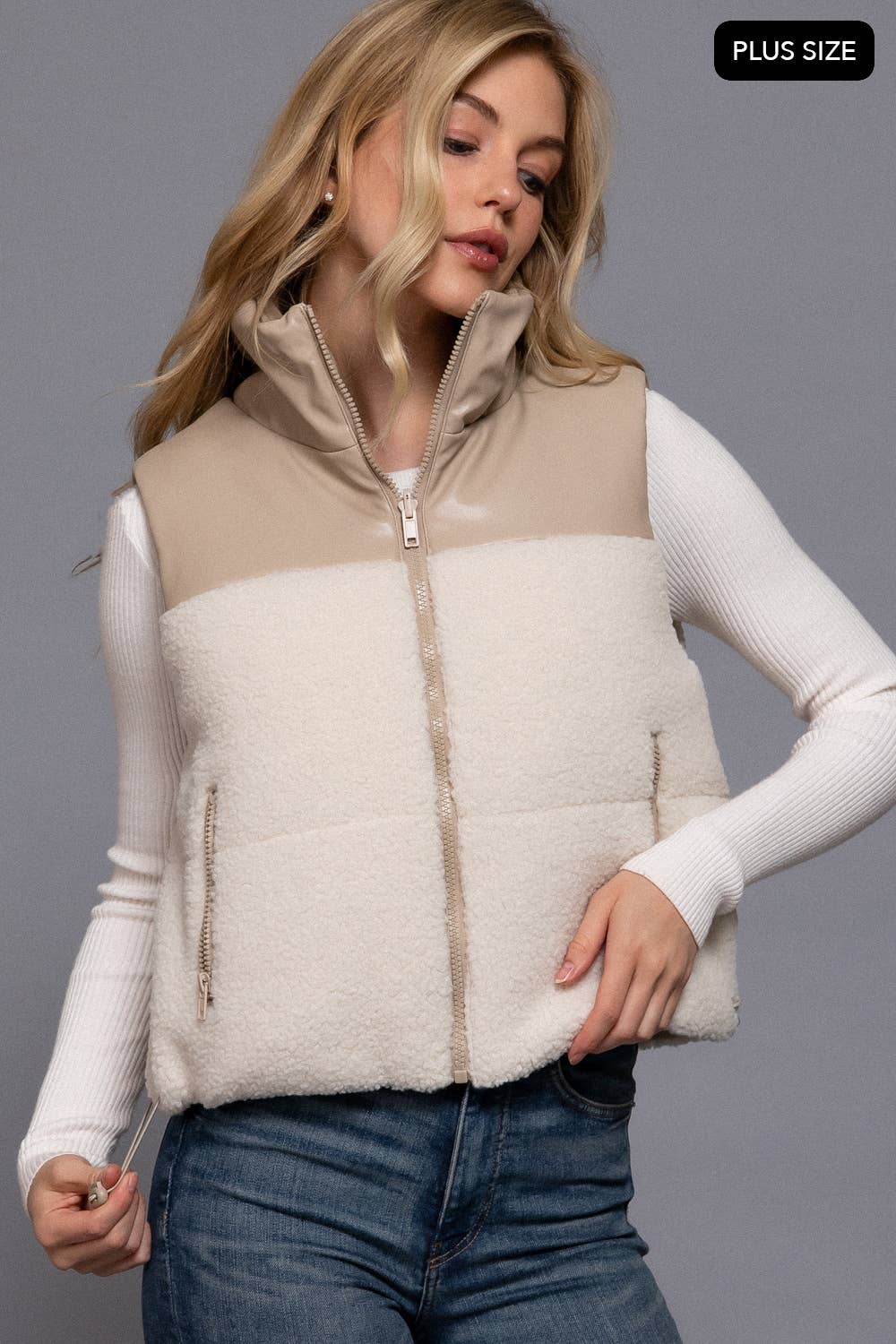 [PLUS SIZE] Reversible Faux Leather-Sherpa Padding Crop Vest