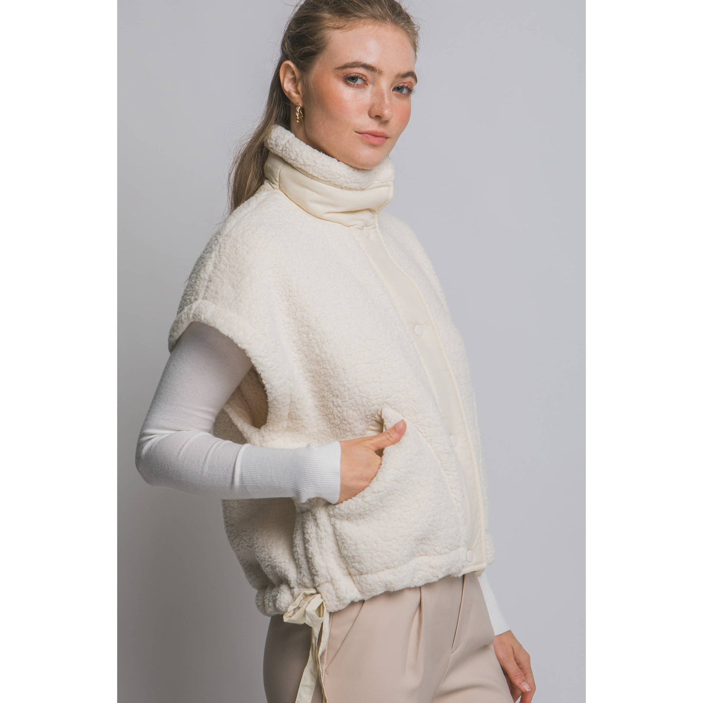 Sherpa Oversized Vest Button Tabs with Pockets