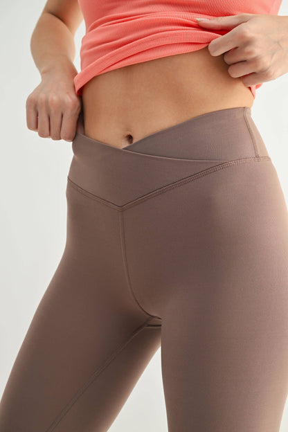 Venice Crossover Waist Leggings