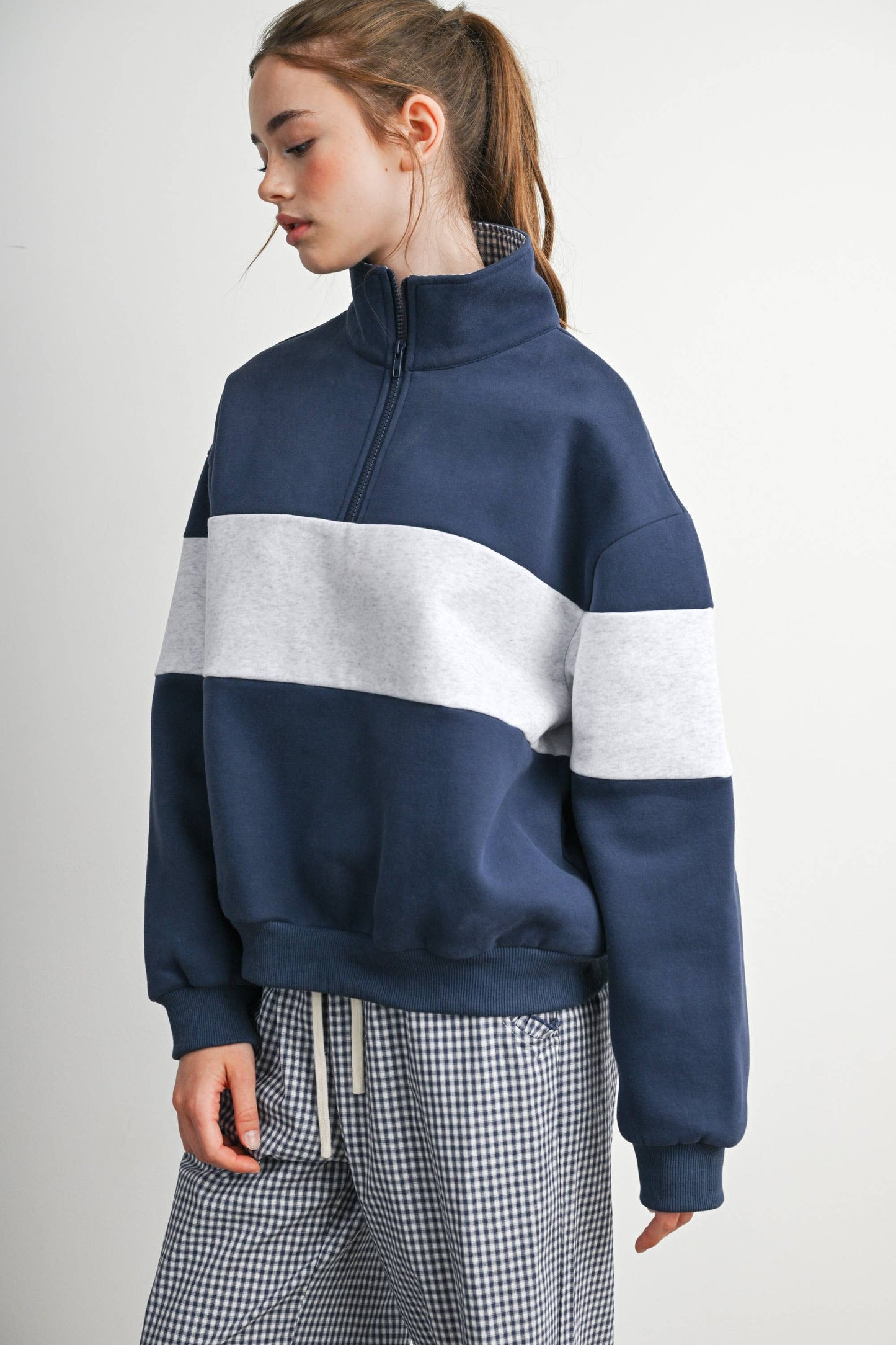 Colorblock Quarter-Zip Sweatshirt-BMT8510