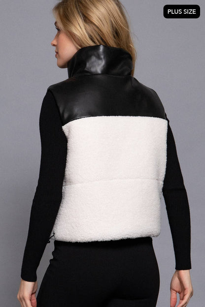 [PLUS SIZE] Reversible Faux Leather-Sherpa Padding Crop Vest