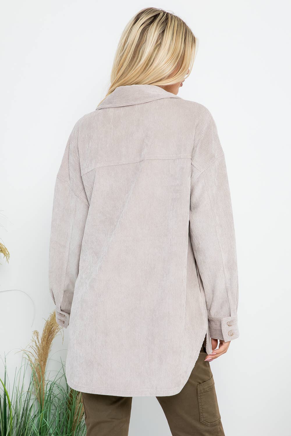 Oversized 4 Pockets Corduroy Shacket