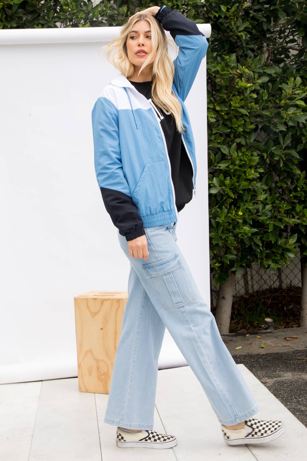 Dry Nylon Color Block Windbreaker