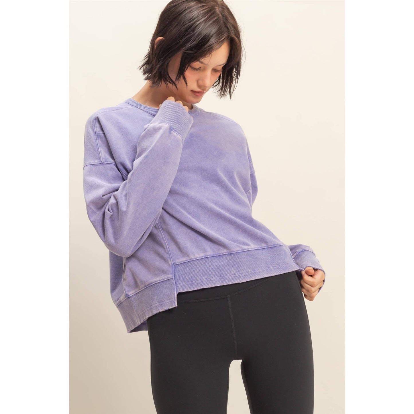 Oversized Crew Neck Sweatshirt With Raw Hem