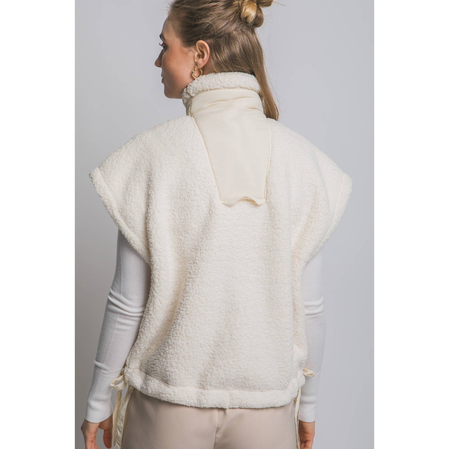 Sherpa Oversized Vest Button Tabs with Pockets