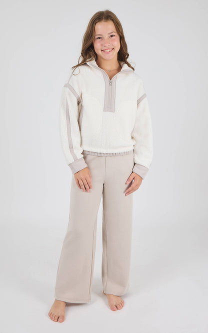 Tween Girls Trendy Contrast Sherpa Half Zip and Flare Pants