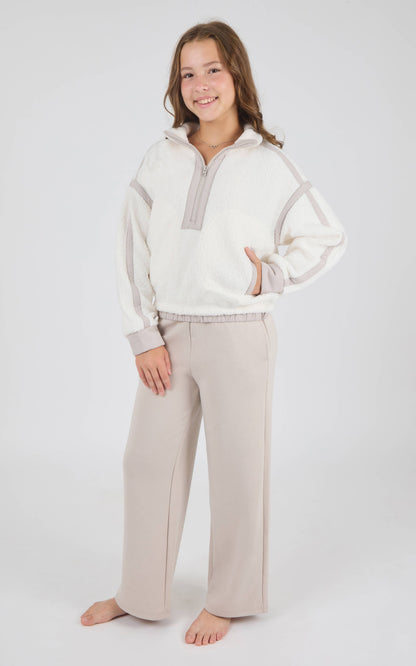 Tween Girls Trendy Contrast Sherpa Half Zip and Flare Pants