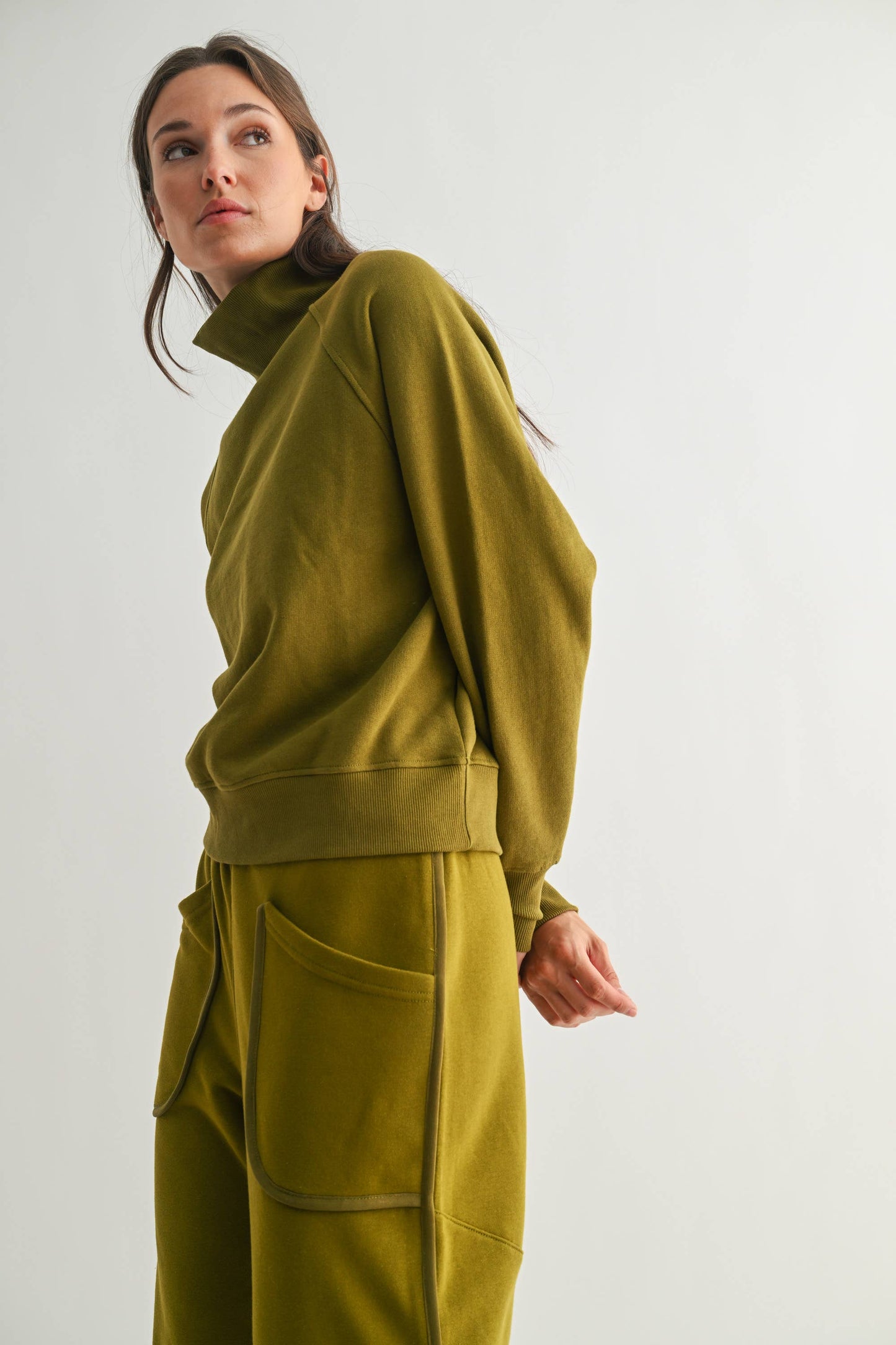 Malibu Raglan Sleeve Turtleneck