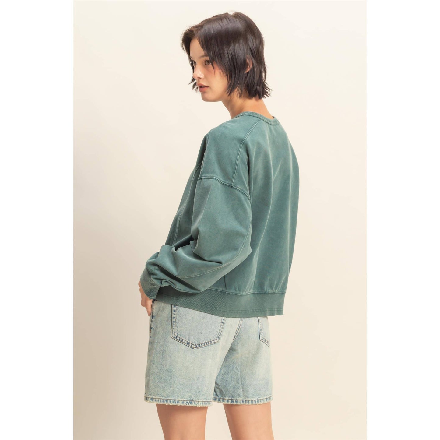 Oversized Crew Neck Sweatshirt With Raw Hem