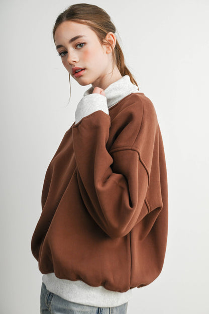 Cozy Contrast Turtleneck Sweatshirt-BMT8577