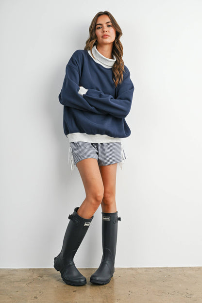 Cozy Contrast Turtleneck Sweatshirt-BMT8577