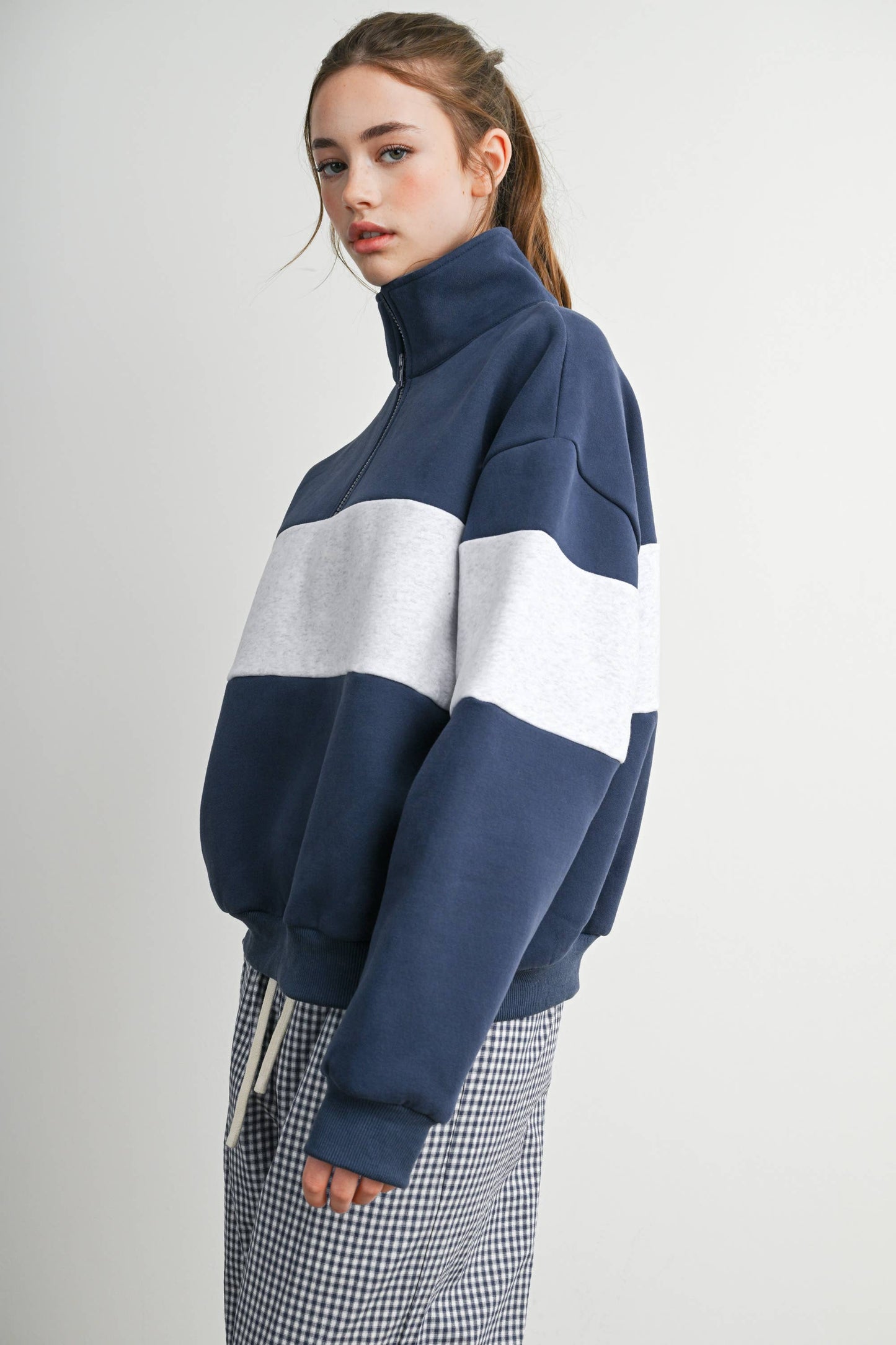 Colorblock Quarter-Zip Sweatshirt-BMT8510