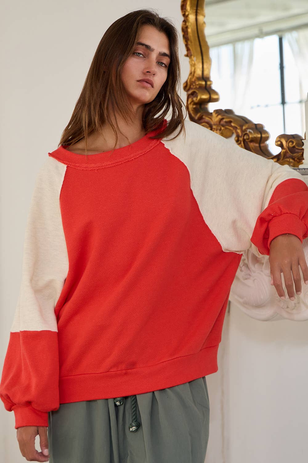 T2460 Contrast Detail French Terry Sweatshirt Top