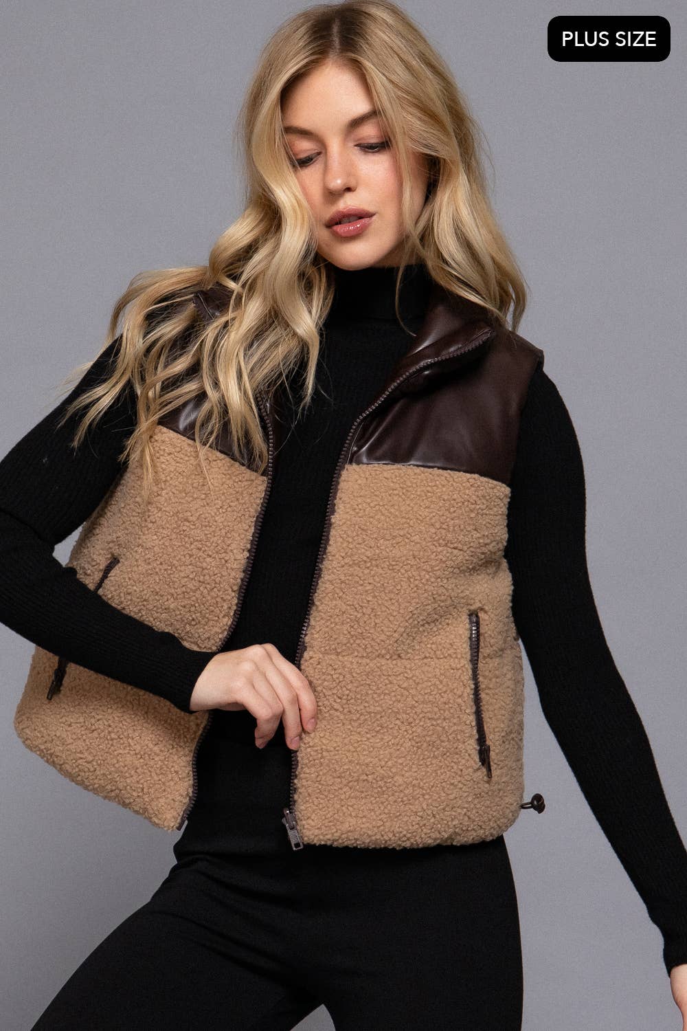 [PLUS SIZE] Reversible Faux Leather-Sherpa Padding Crop Vest