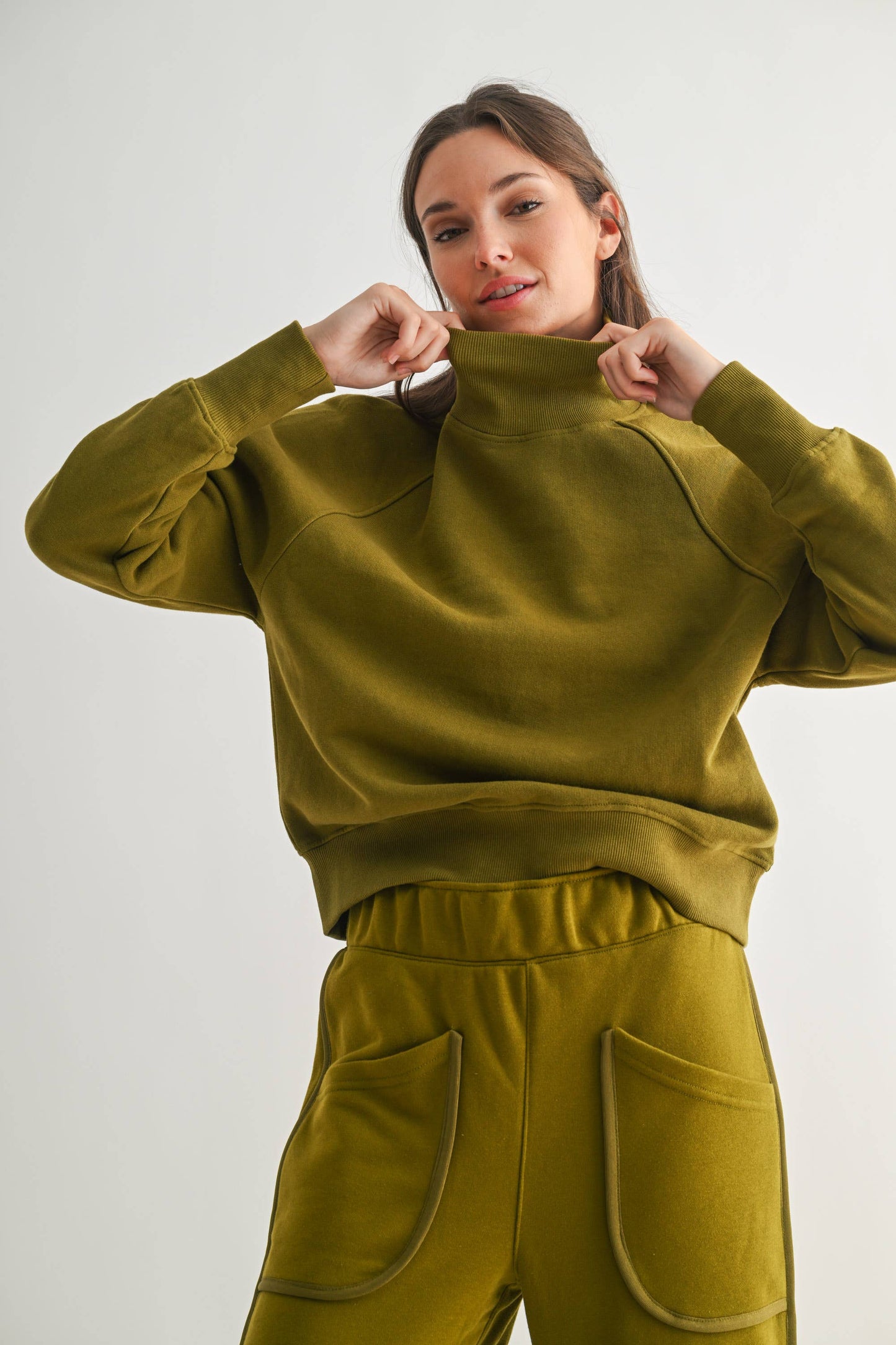 Malibu Raglan Sleeve Turtleneck