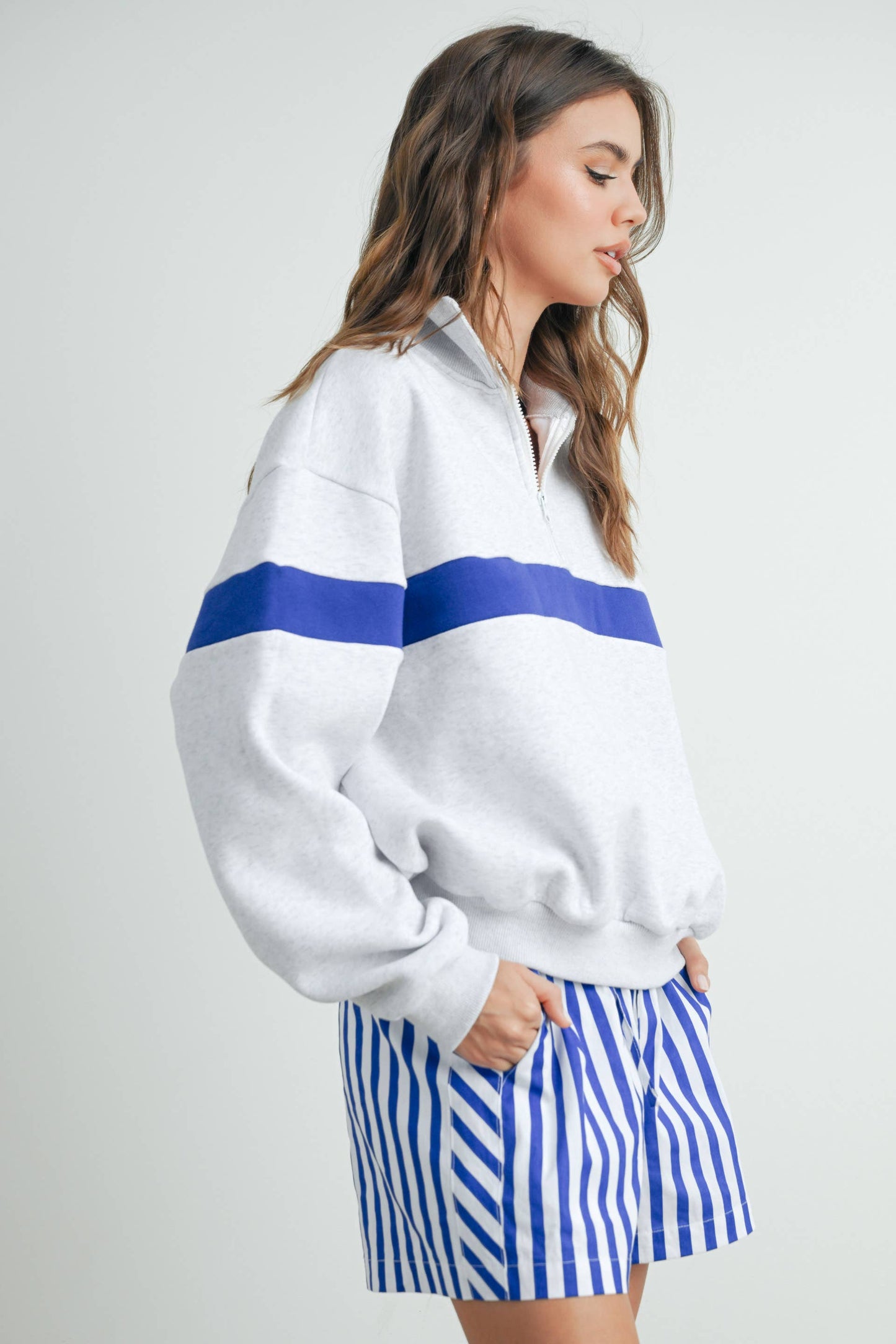Two-Toned Half Zip Collar Sweatshirt - BMT7535