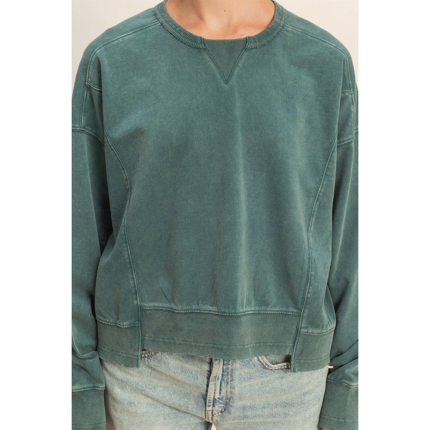 Oversized Crew Neck Sweatshirt With Raw Hem