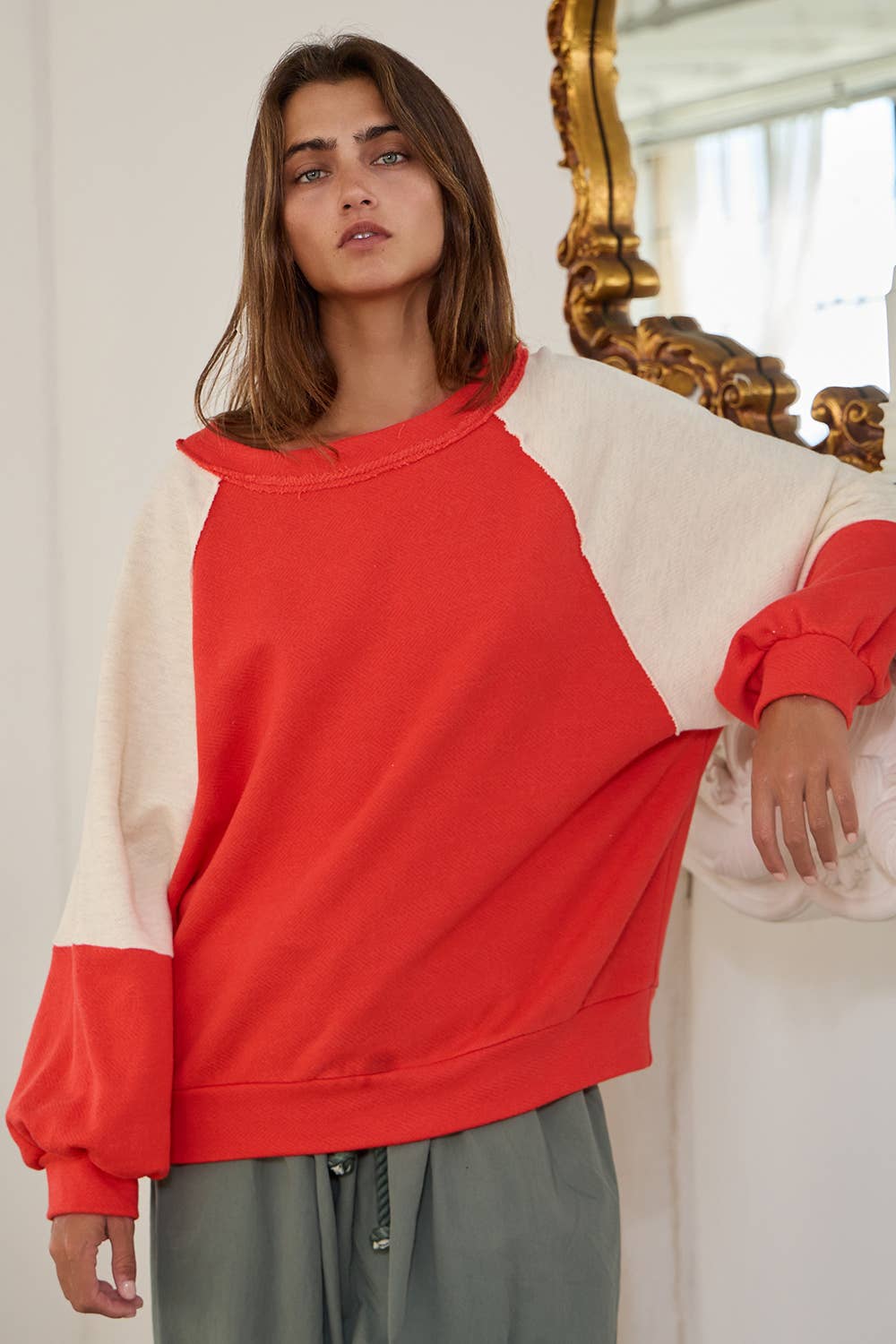 T2460 Contrast Detail French Terry Sweatshirt Top