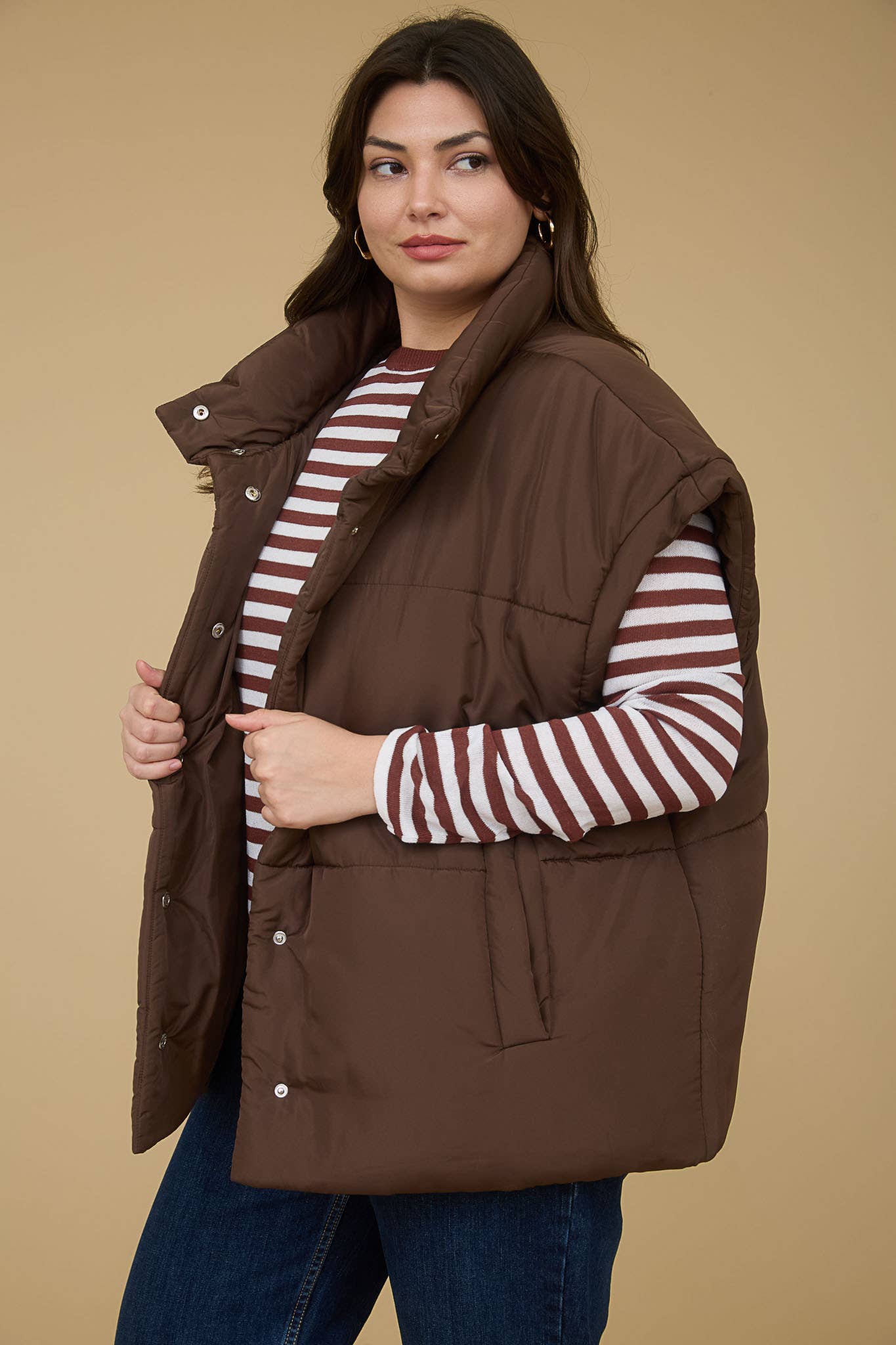 PLUS OVERSIZED SNAP BUTTON PUFFER VEST