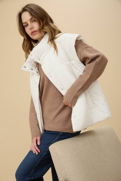 OVERSIZED SNAP BUTTON PUFFER VEST
