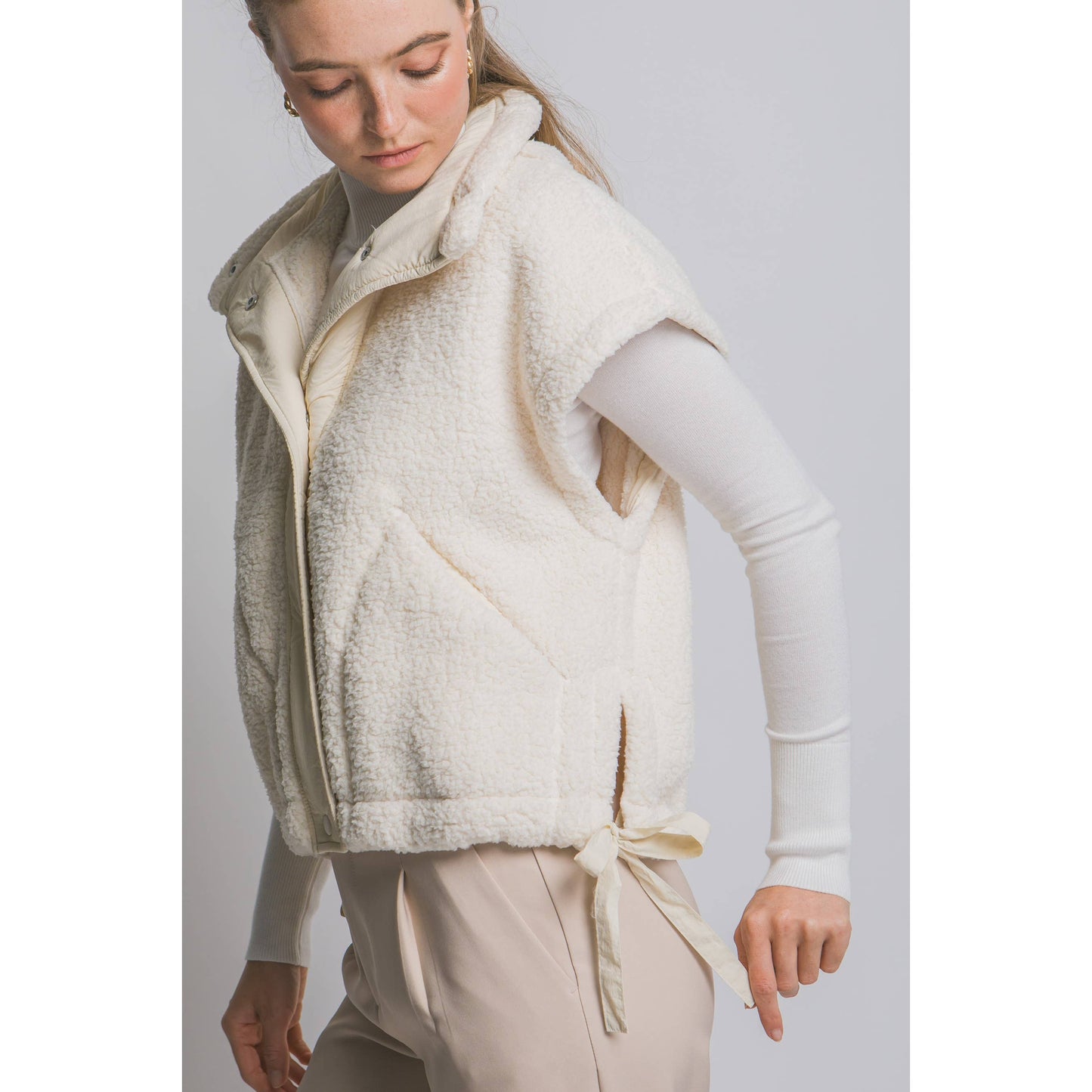 Sherpa Oversized Vest Button Tabs with Pockets
