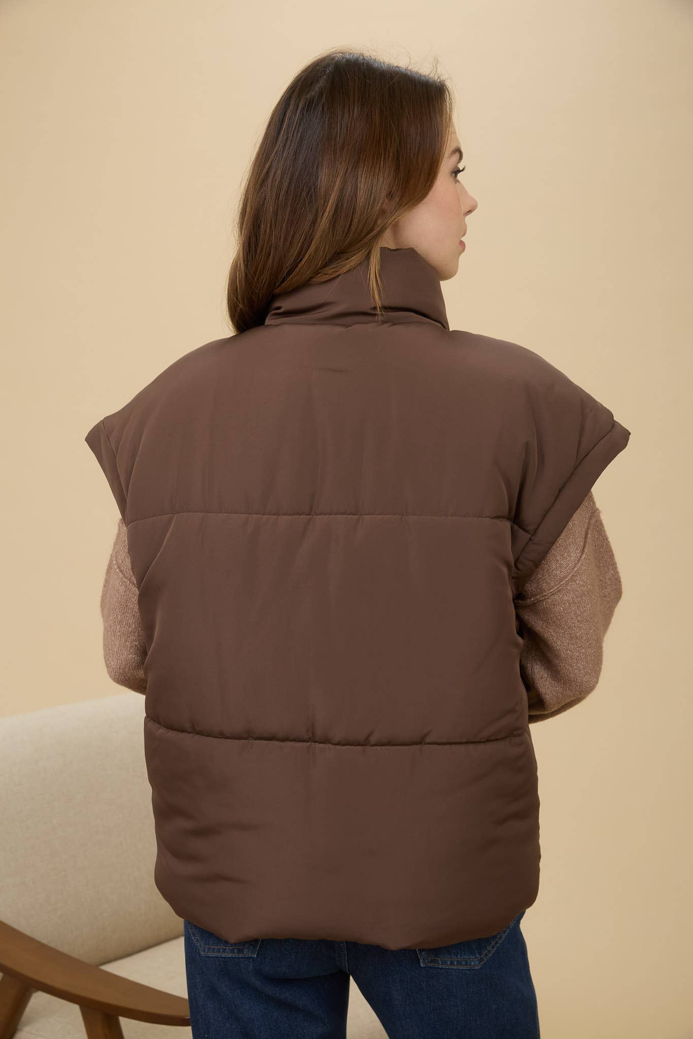 OVERSIZED SNAP BUTTON PUFFER VEST